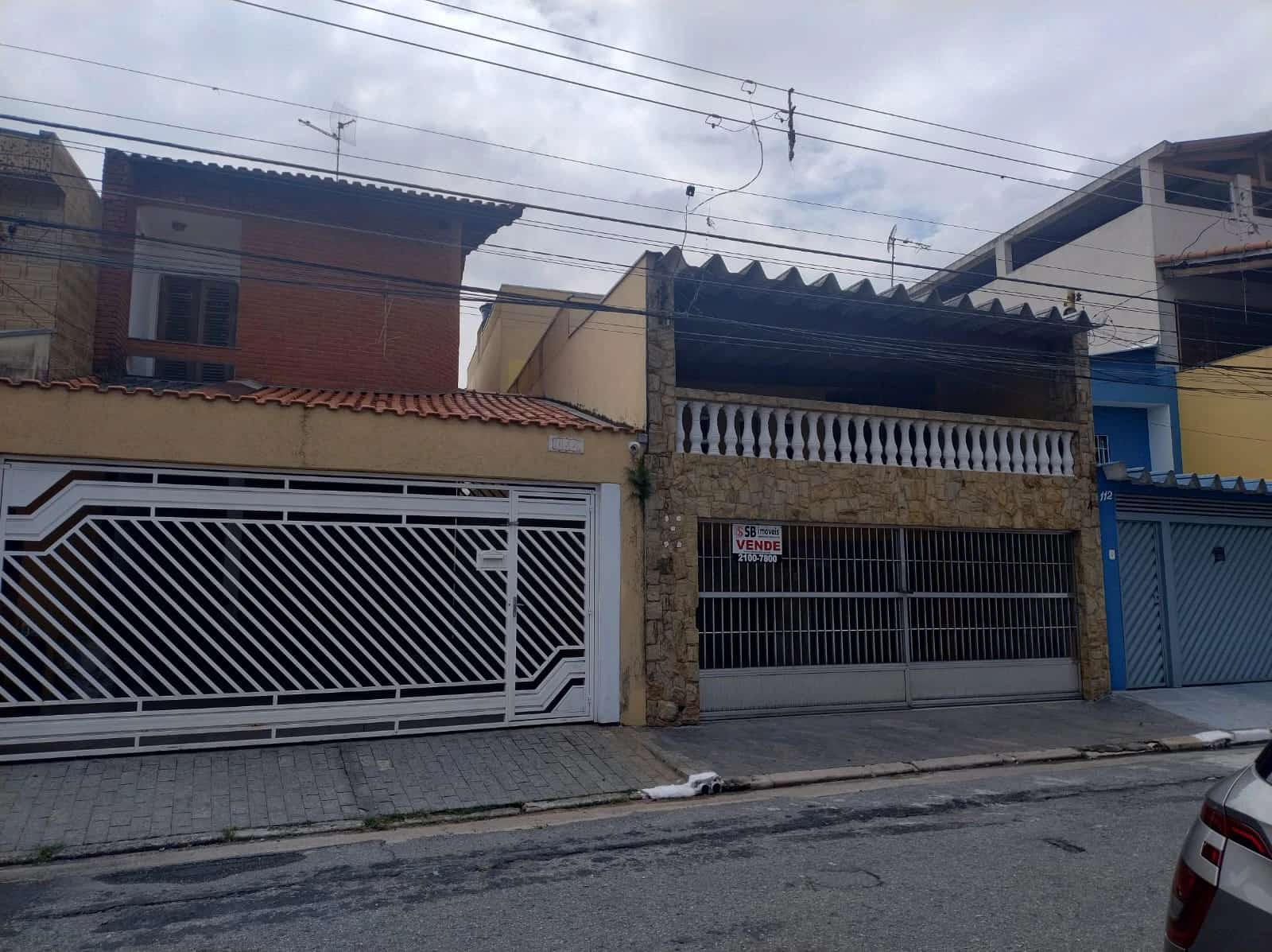 🏡 CASA À VENDA RUA LARGA 📐 136 m² CONSTRUÍDOS 📏 TERRENO 6x25 🚪 FRENTE PARA DUAS RUAS 📍 JARDIM COLORADO 📲 (11) 95244-9914 🔥 OPORTUNIDADE ÚNICA!