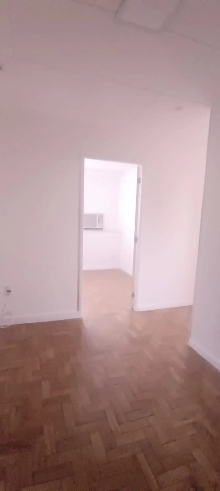 Miniatura 16